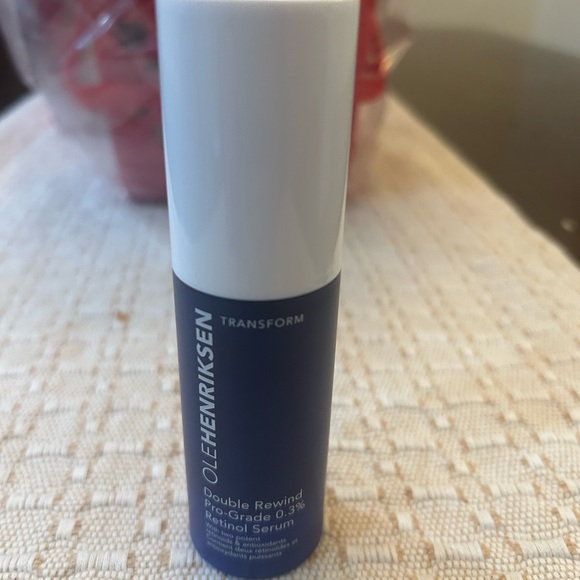 Ole Henriksen Double Rewind Pro-Grade Retinol Serum - Blue - Picture 2 of 3